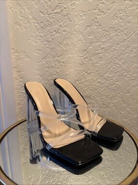 Wild Diva Black Square-Toe Clear-Strap Block Heel Mules